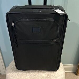 Tumi Black Men's Travel Bag